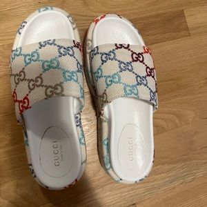 Gucci Platforms- size 8